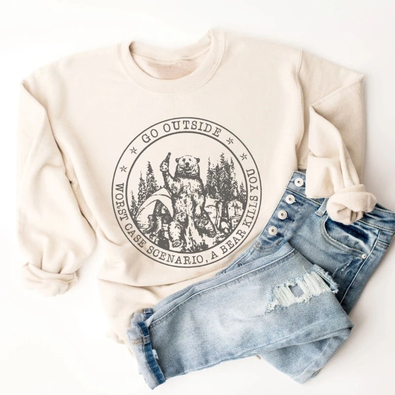 Sudadera con diseño de escenario de peor caso, camiseta con temática de montaña, camisetas de senderismo, camisetas para actividades al aire libre, camiseta con gráfico de la naturaleza, beige marrón