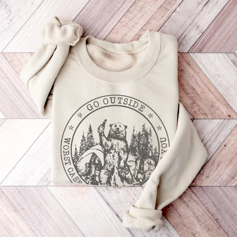 Sudadera con diseño de escenario de peor caso, camiseta con temática de montaña, camisetas de senderismo, camisetas para actividades al aire libre, camiseta con gráfico de la naturaleza, beige marrón